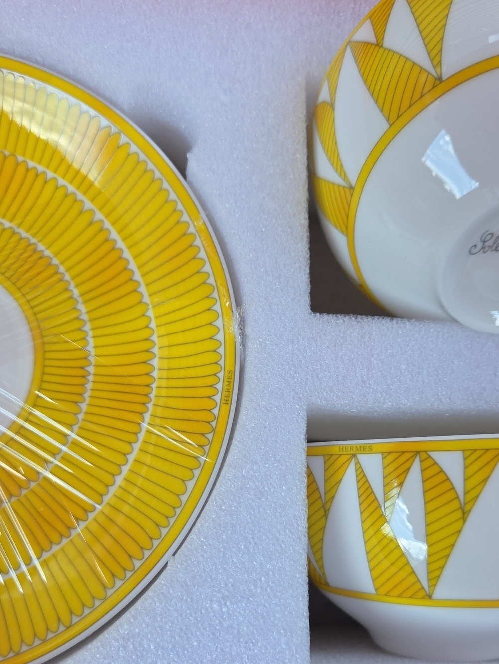 New Hermes Soleil Set Of 2 Tea Cups With Saucers READ DESCRIPTION - Picture 5 of 11